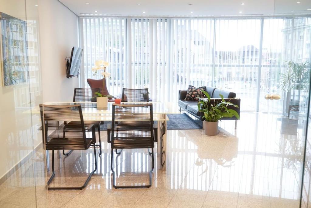 Exklusive Stadtoase Design-Wohnung - Panoramablick Koblenz  Bagian luar foto