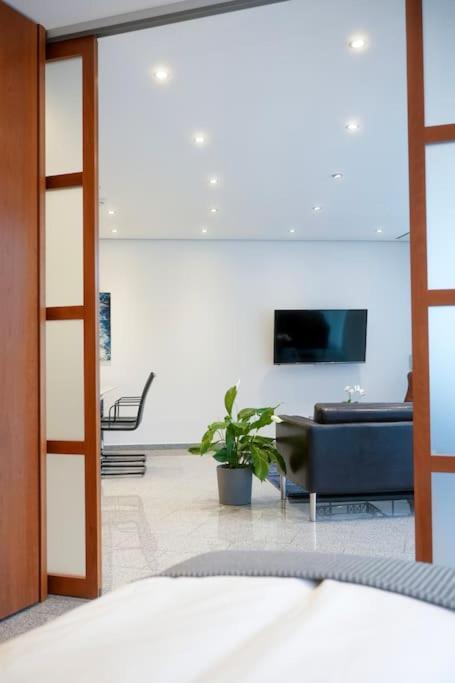 Exklusive Stadtoase Design-Wohnung - Panoramablick Koblenz  Bagian luar foto